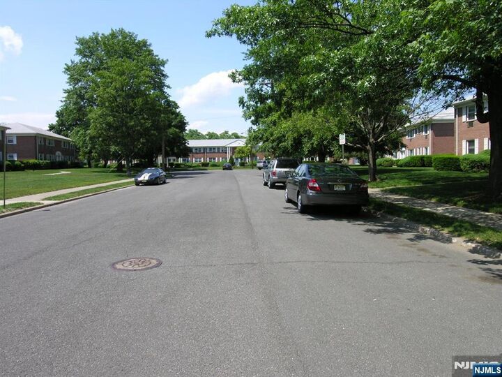 Property Photo: 40 Manchester Court NJ 07470