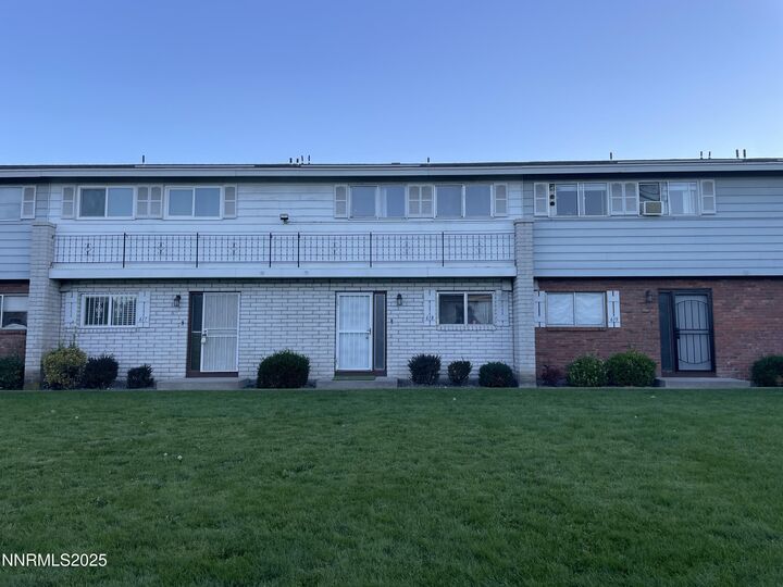 Property Photo: 618 Smithridge Park NV 89502