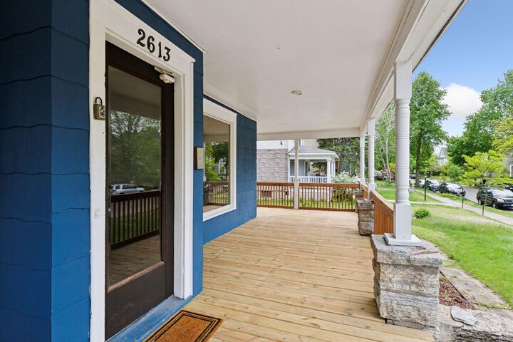 Property Photo: 2613 Bryant Avenue S MN 55408
