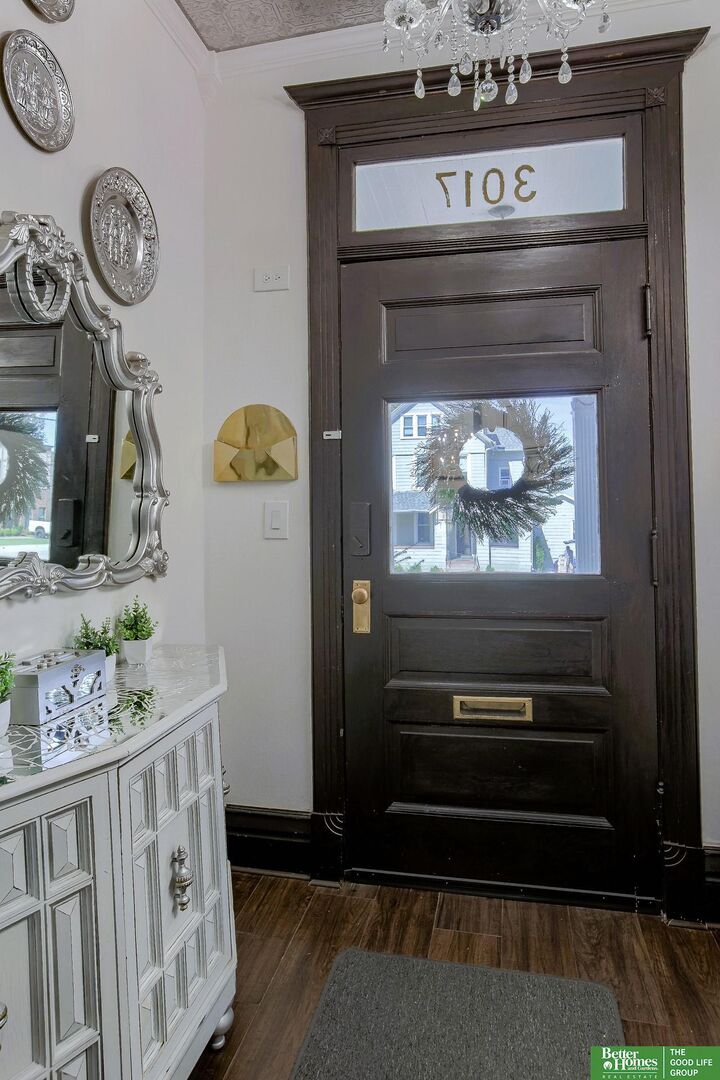 Property Photo: 3017 Pacific Street NE 68105