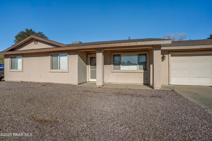 Property Photo: 5290 N Robert Road AZ 86314