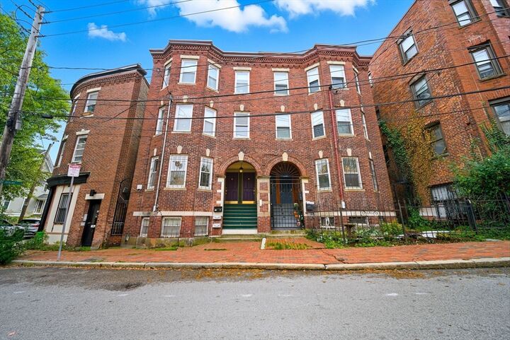 Property Photo:  4 Fort Ave 2  MA 02119 