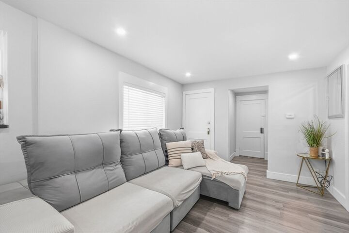 Property Photo:  23 Griggs St  MA 01826 