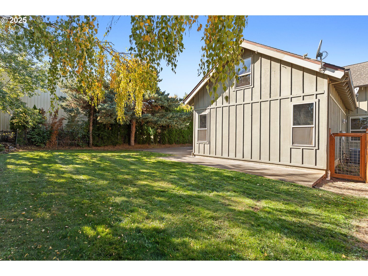 Property Photo: 683 Parsons Rd OR 97031