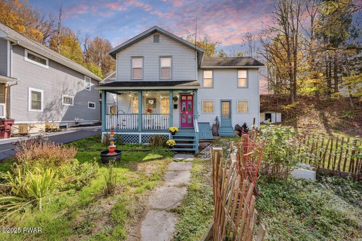 147 E Tryon Street  Honesdale PA 18431 photo