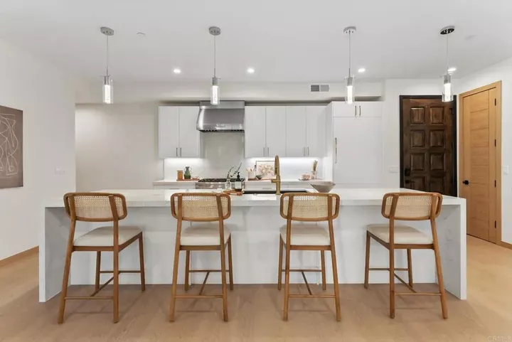 Property Photo: 2670 Roosevelt Street CA 92008