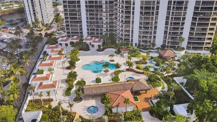 Property Photo: 20281 E Country Club Dr 210 FL 33180