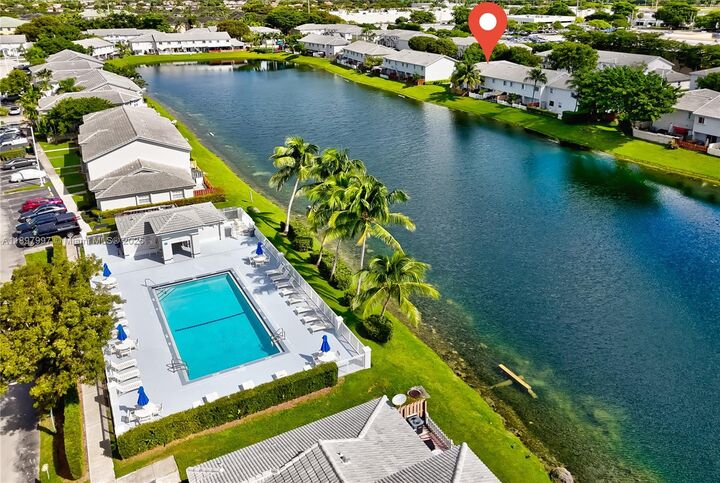 Property Photo: 14126 SW 120th Ct 5-14 FL 33186