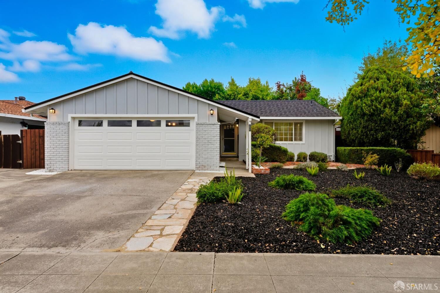 Property Photo:  4843 Pepperwood Way  CA 95124 