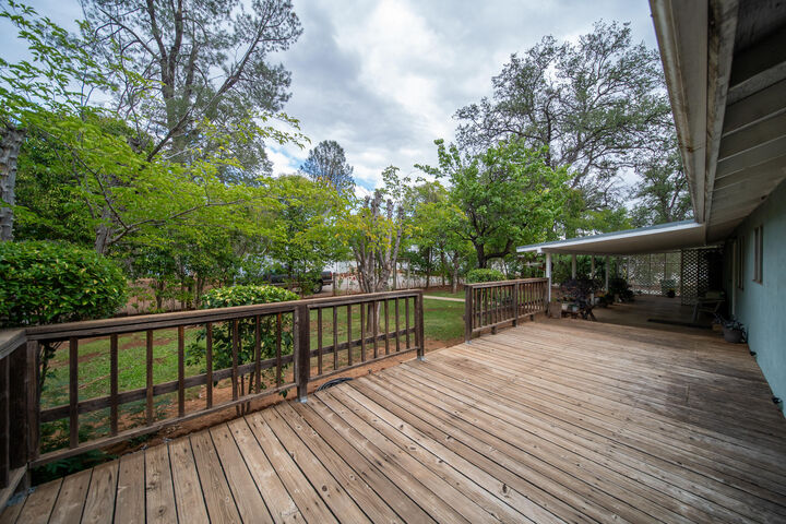 Property Photo: 9807 Logan Road CA 96003