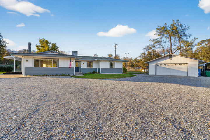 Property Photo: 11990 Jack Pine Lane CA 96003