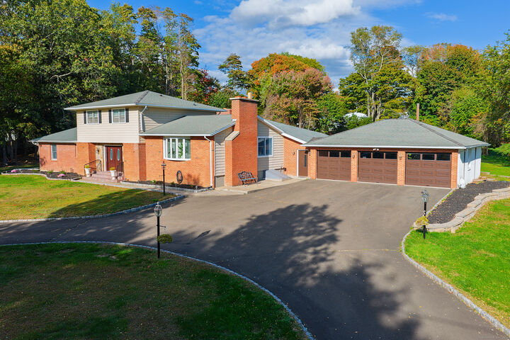 Property Photo: 167 Foxon Hill Road CT 06513