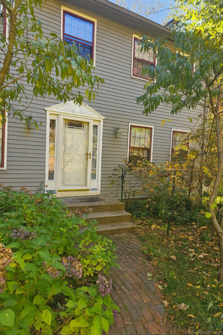 Property Photo:  48 Monticello Lane  CT 06268 