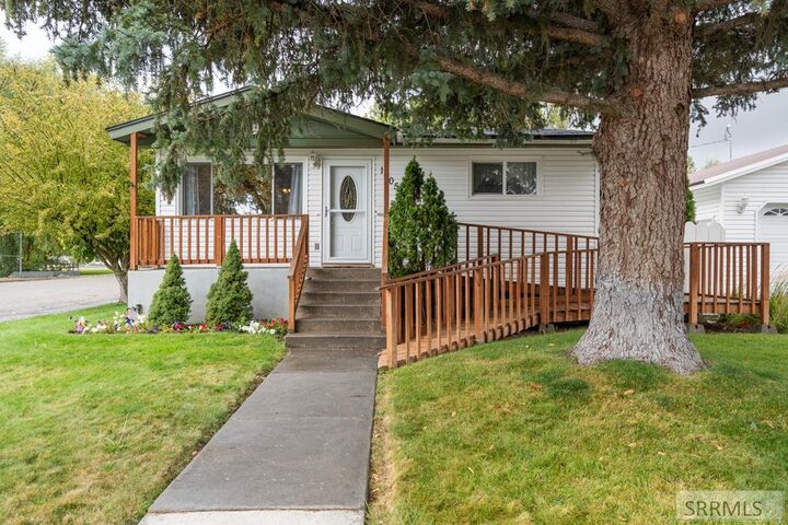 1005 Bingham Avenue  Idaho Falls ID 83402 photo