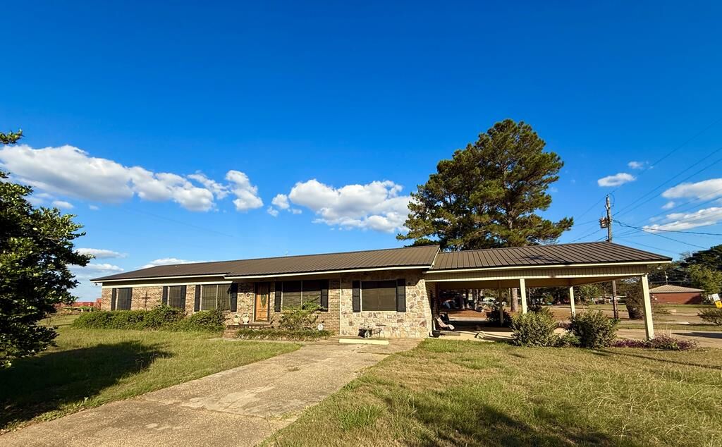 Property Photo:  300 Rock Creek  AL 36345 