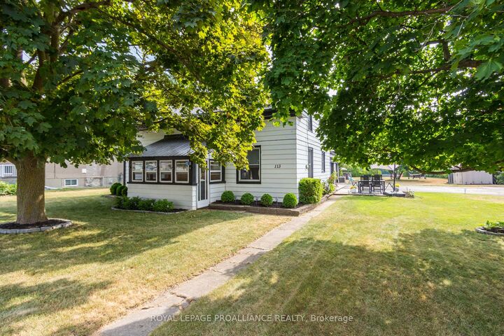 Property Photo:  113 South Trent Street  ON K0K 2C0