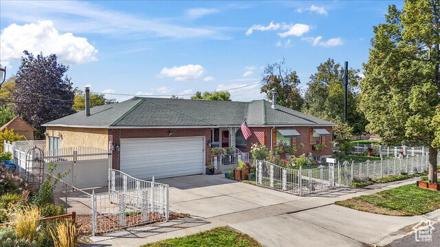 Property Photo: 763 N Lafayette Dr UT 84116