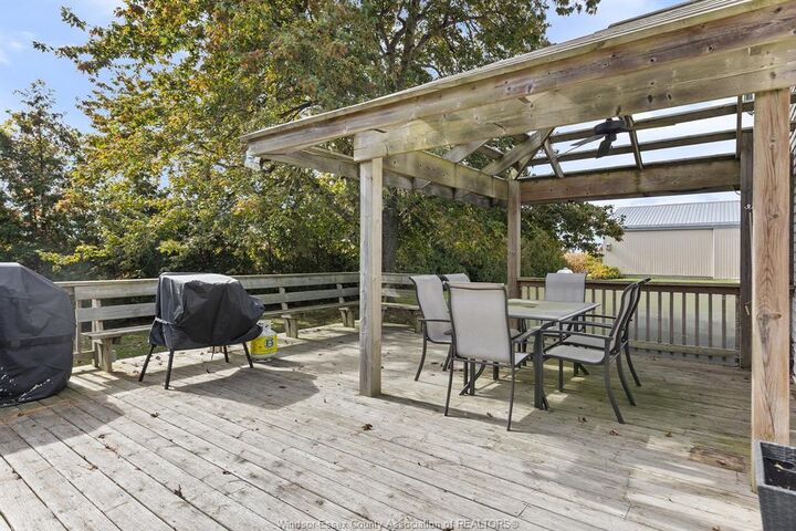 Photo de la propriété: 1049 Mersea Road 12 ON N0P 2J0