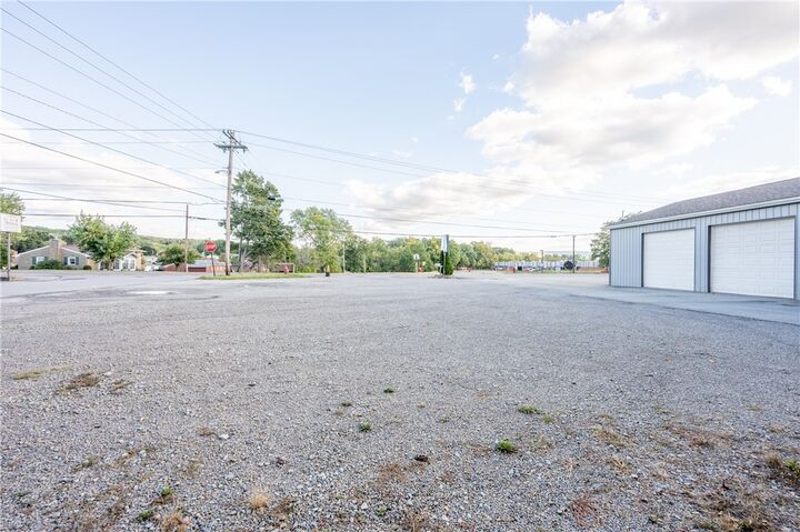 Property Photo: 4907 Route 982 PA 15650