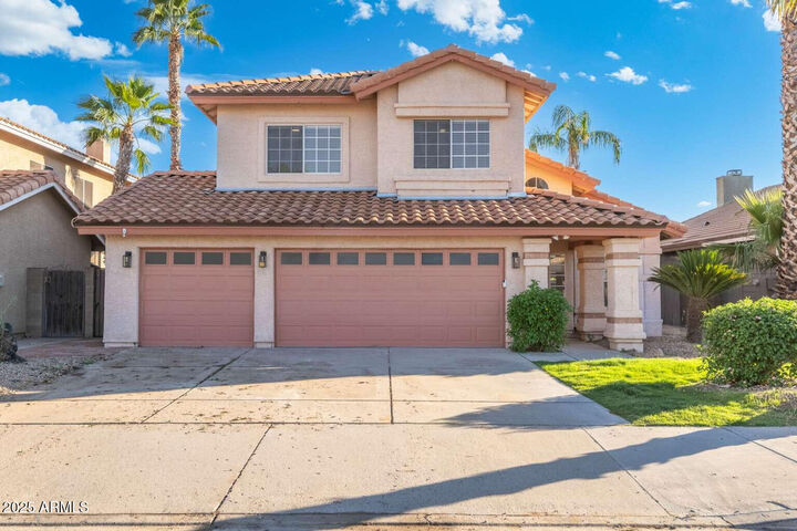 Property Photo:  4931 E Paradise Lane  AZ 85254