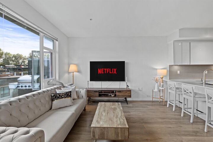 Property Photo: 725 Marine Drive 505 BC V7M 0G2