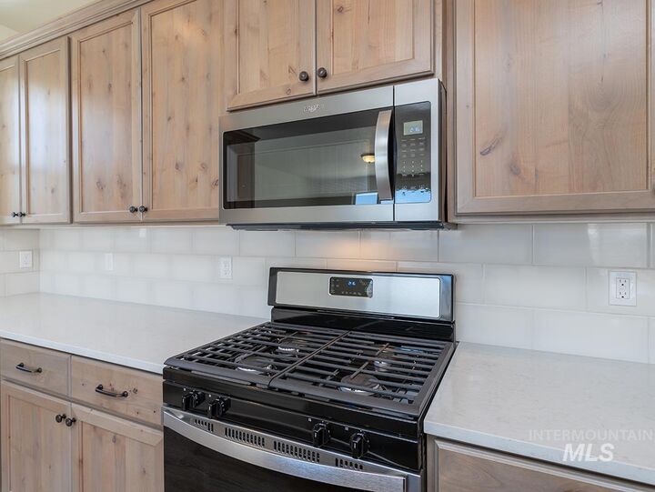 Property Photo: 8490 W Millcreek Ct ID 83669
