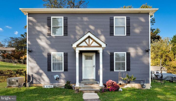 Property Photo:  1104 N York Road  PA 19090 