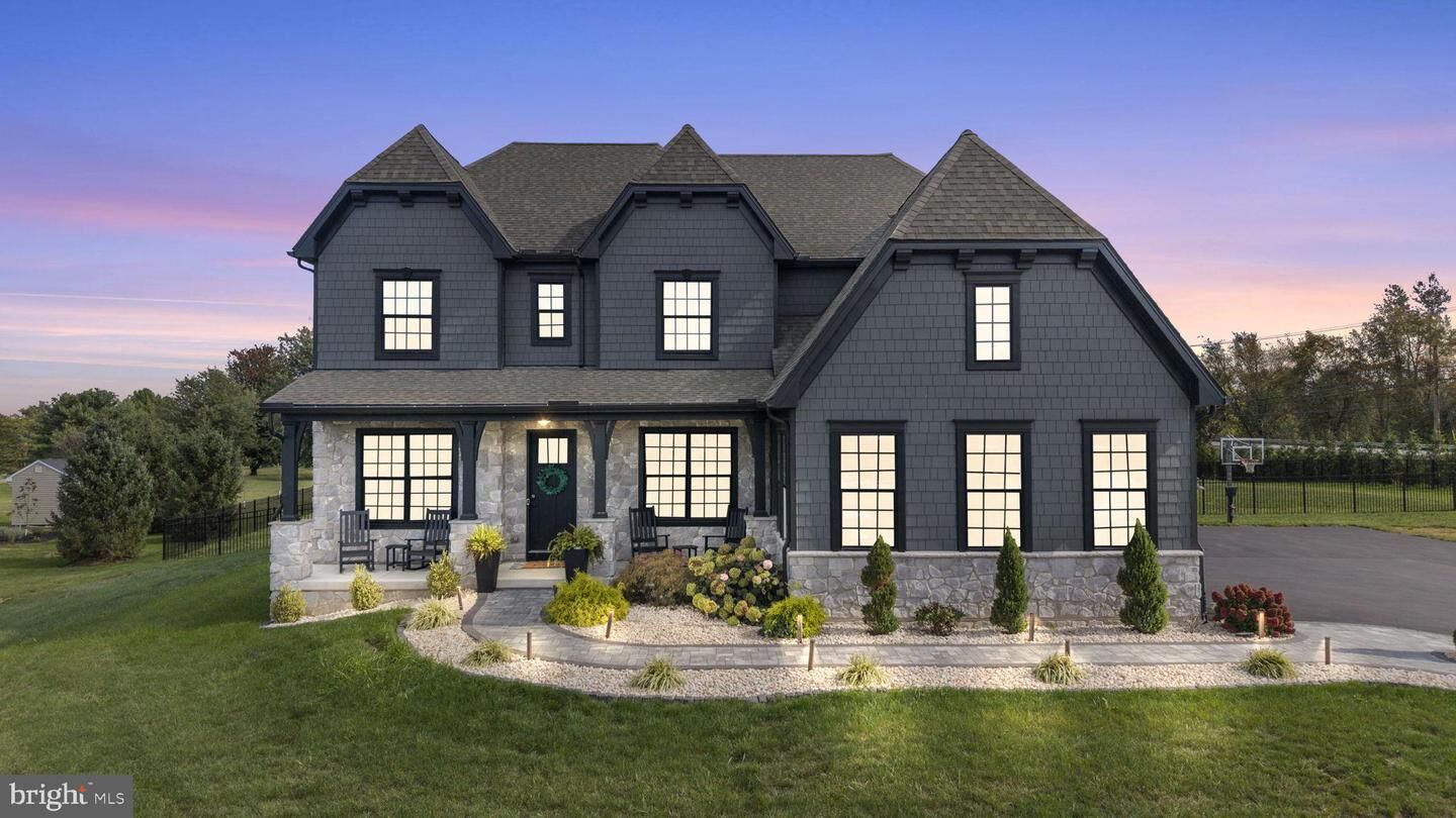 Property Photo: 2 Freedom Court PA 17050