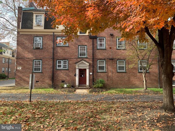 672 Franklin Place 00 A  Philadelphia PA 19123 photo