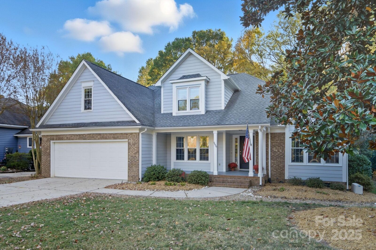 Property Photo: 6600 Shaftesbury Road NC 28270