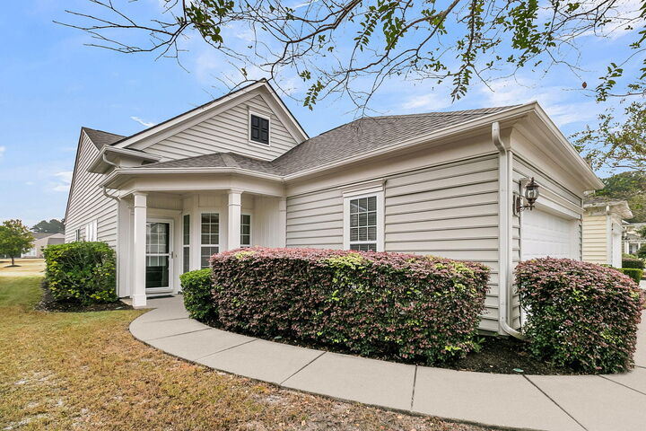 Property Photo:  206 Sternside Run Avenue  SC 29486 