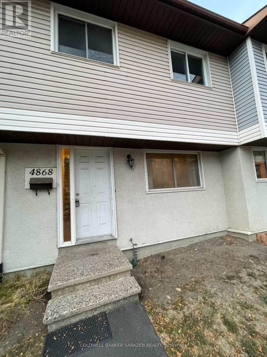 Property Photo:  4868 Hendon Way 10  ON K1J 8T1