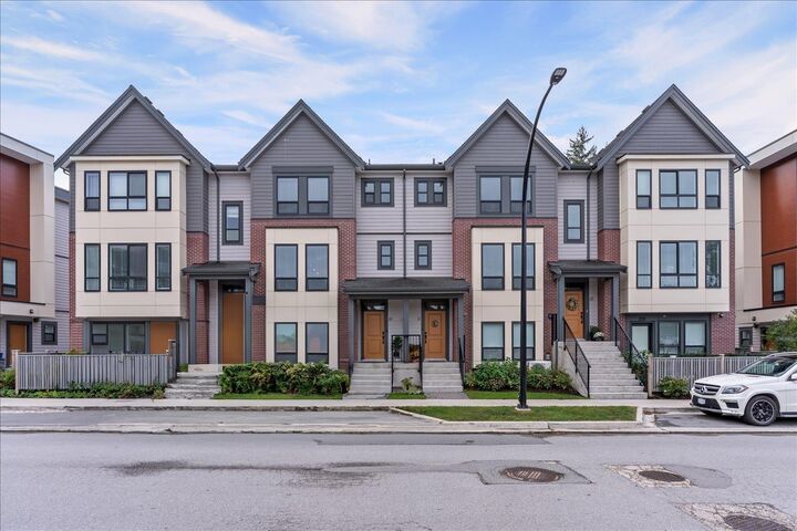 Property Photo: 45500 Campus Drive 10 BC V2R 6E9