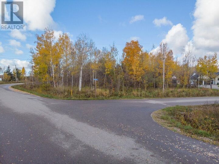 Property Photo:  82 Sunset Dr  ON P6C 6G4 