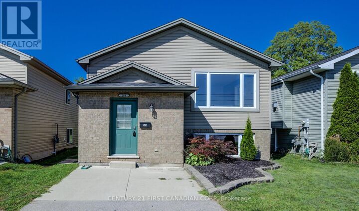 212 Ewart Street Southwest  Strathroy-Caradoc (NW) ON N7G 4G6 photo