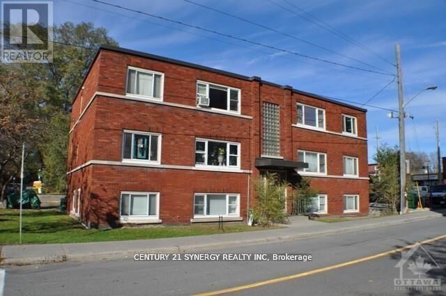 151 Holmwood Avenue 3  Ottawa ON K1S 2P2 photo