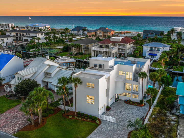 612 Magnolia Drive  Destin FL 32541 photo