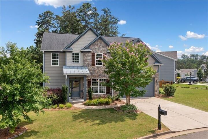 Property Photo: 115 Greenbrier Way GA 30114