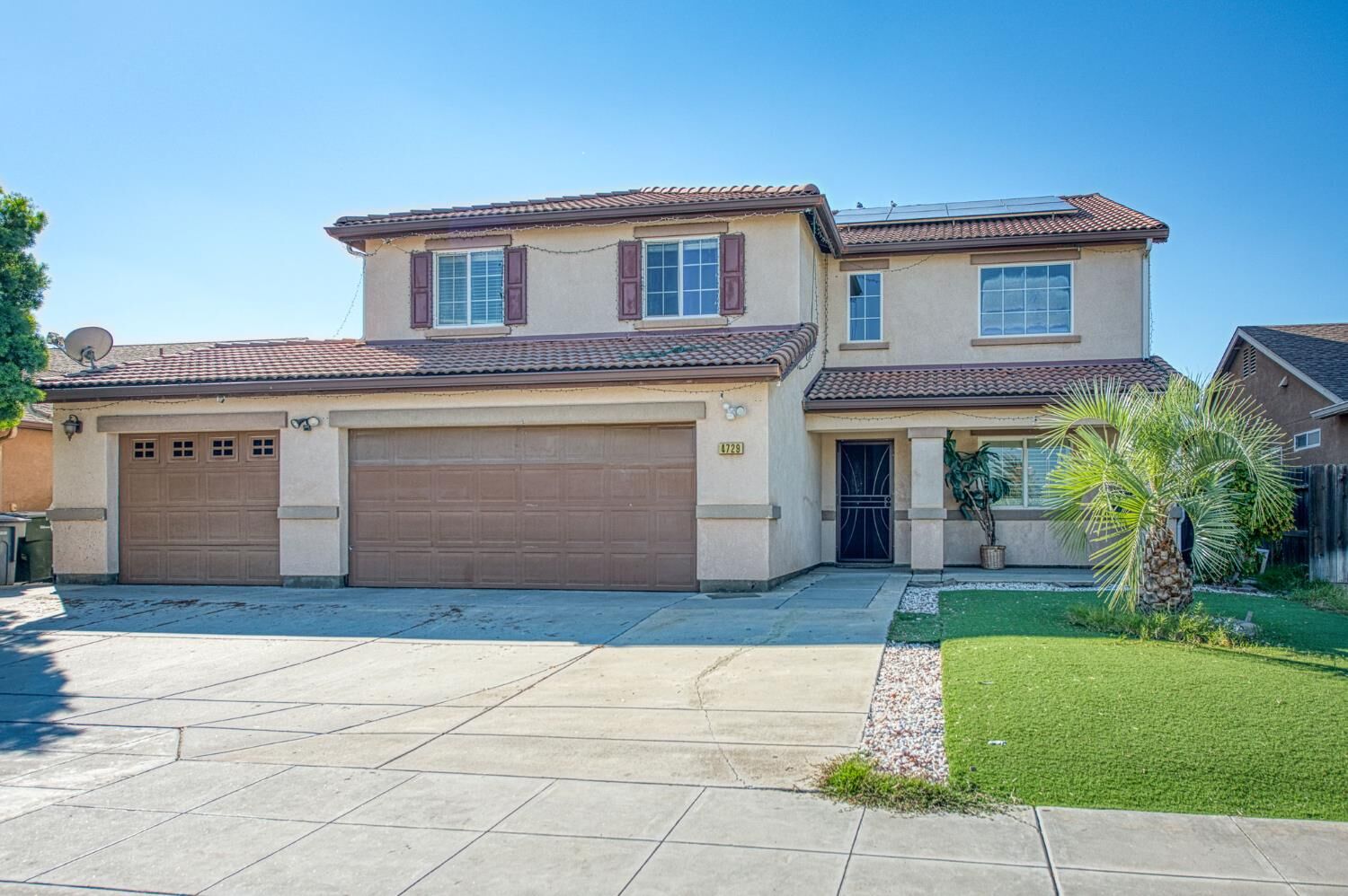 Property Photo:  4729 N Rumi Avenue  CA 93723
