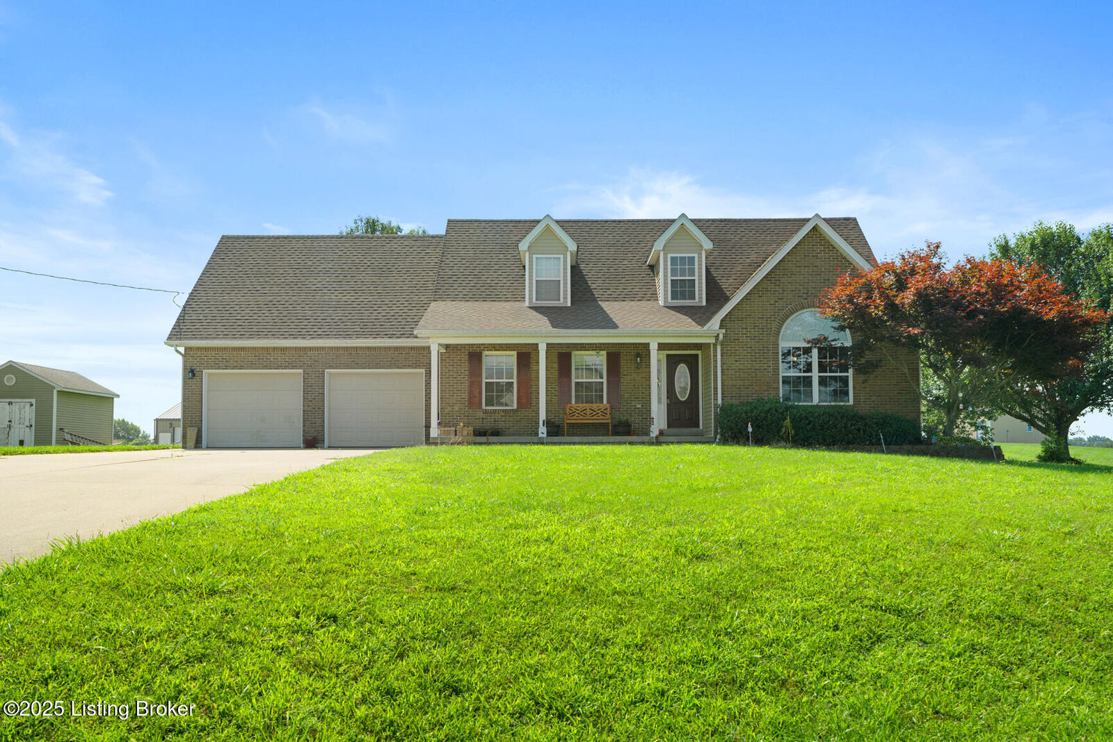 Property Photo:  57 Stirrup Ct  KY 40162