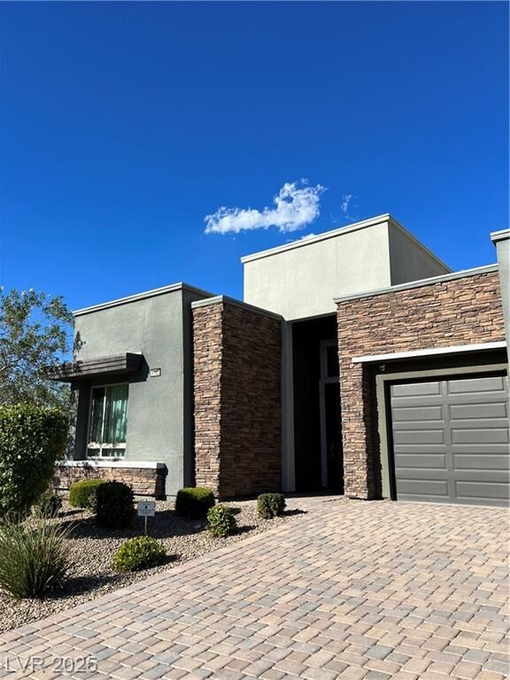 Property Photo:  6150 Stone Rise Street  NV 89135 