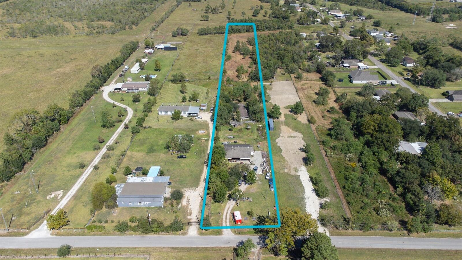 Property Photo:  3805 Danek Road  TX 77532 