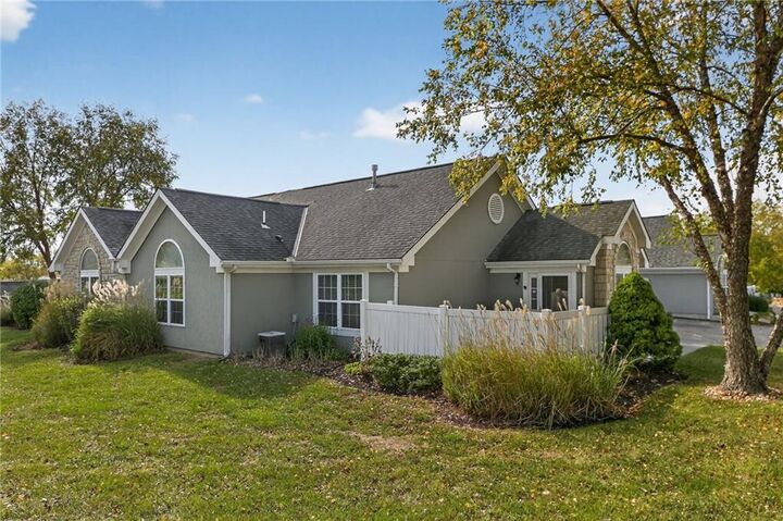 Property Photo:  23136 W 71st Terrace  KS 66227