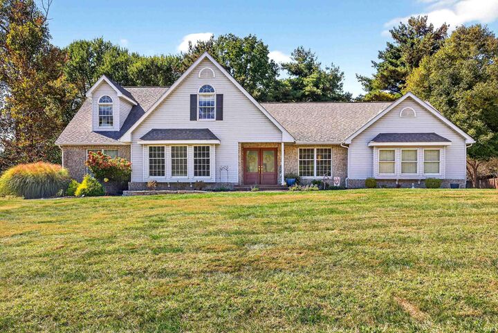 3920 S Deerfield Drive  Bloomington IN 47401 photo