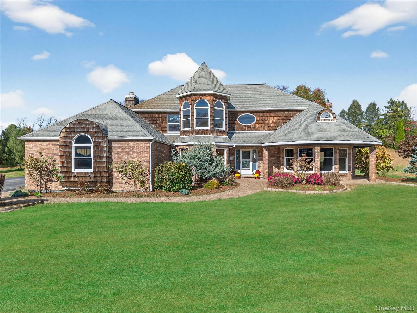 Property Photo: 6 Gurda Lane NY 10924