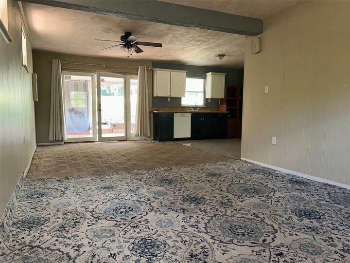 Property Photo:  2316 N Griffin Drive  FL 34748