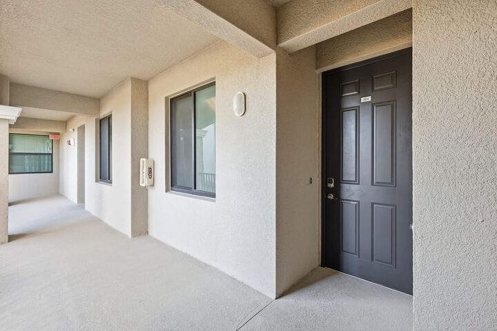 Property Photo: 16804 Vardon Terrace 204 FL 34211