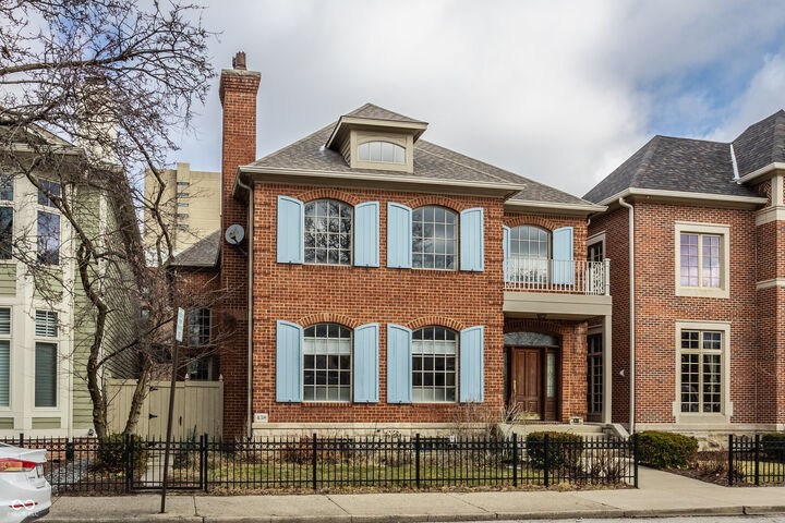 Property Photo: 438 E Vermont Street IN 46202