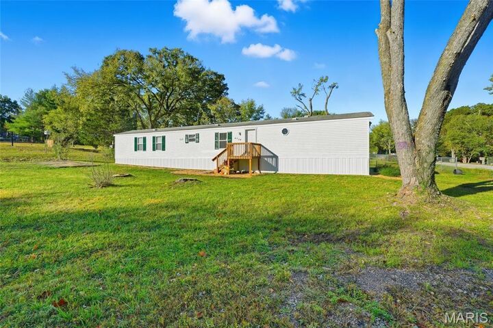 Property Photo:  6524 Jenny Court  MO 63016