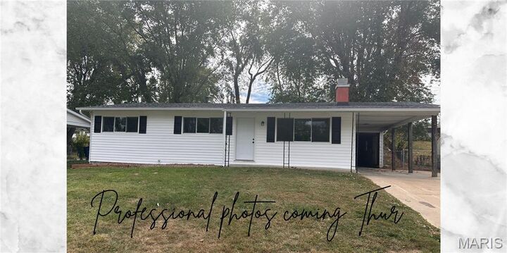 3319 Hannibal Drive  St Charles MO 63301 photo